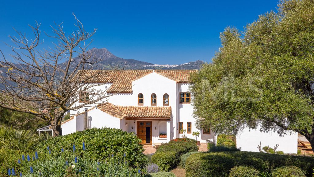 Chalet for sale in Casares
