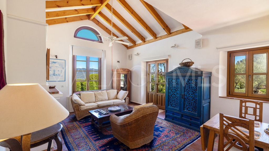 Chalet for sale in Casares