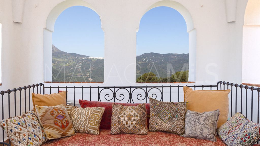 Chalet for sale in Casares