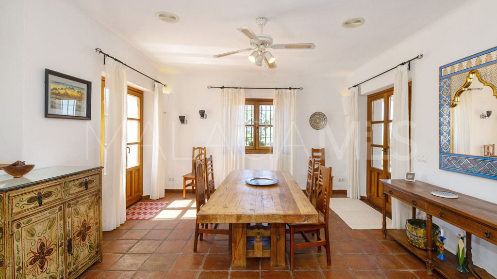 Chalet for sale in Casares