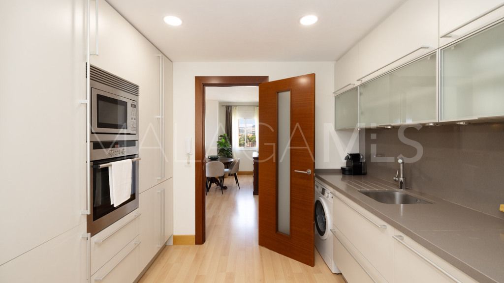 Appartement for sale in Estepona Puerto
