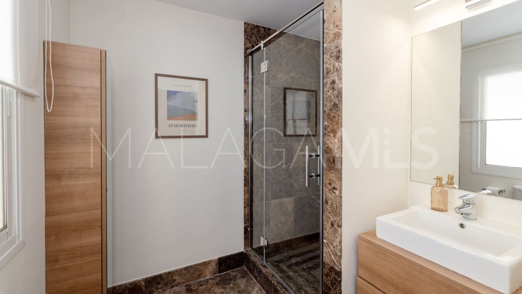 Appartement for sale in Estepona Puerto