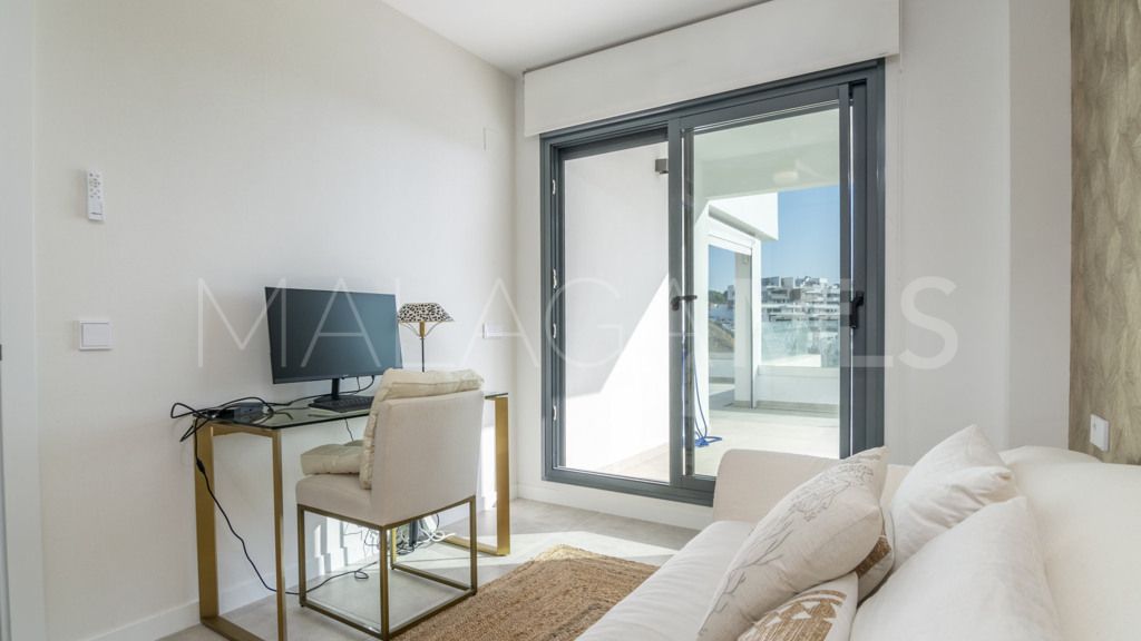 Appartement for sale in Estepona Puerto