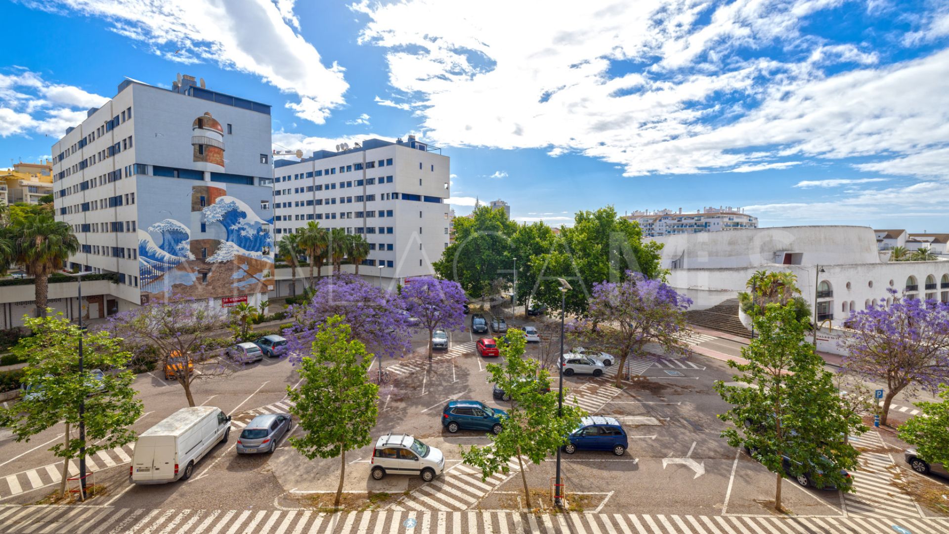 Apartamento for sale in Estepona Puerto with 3 bedrooms