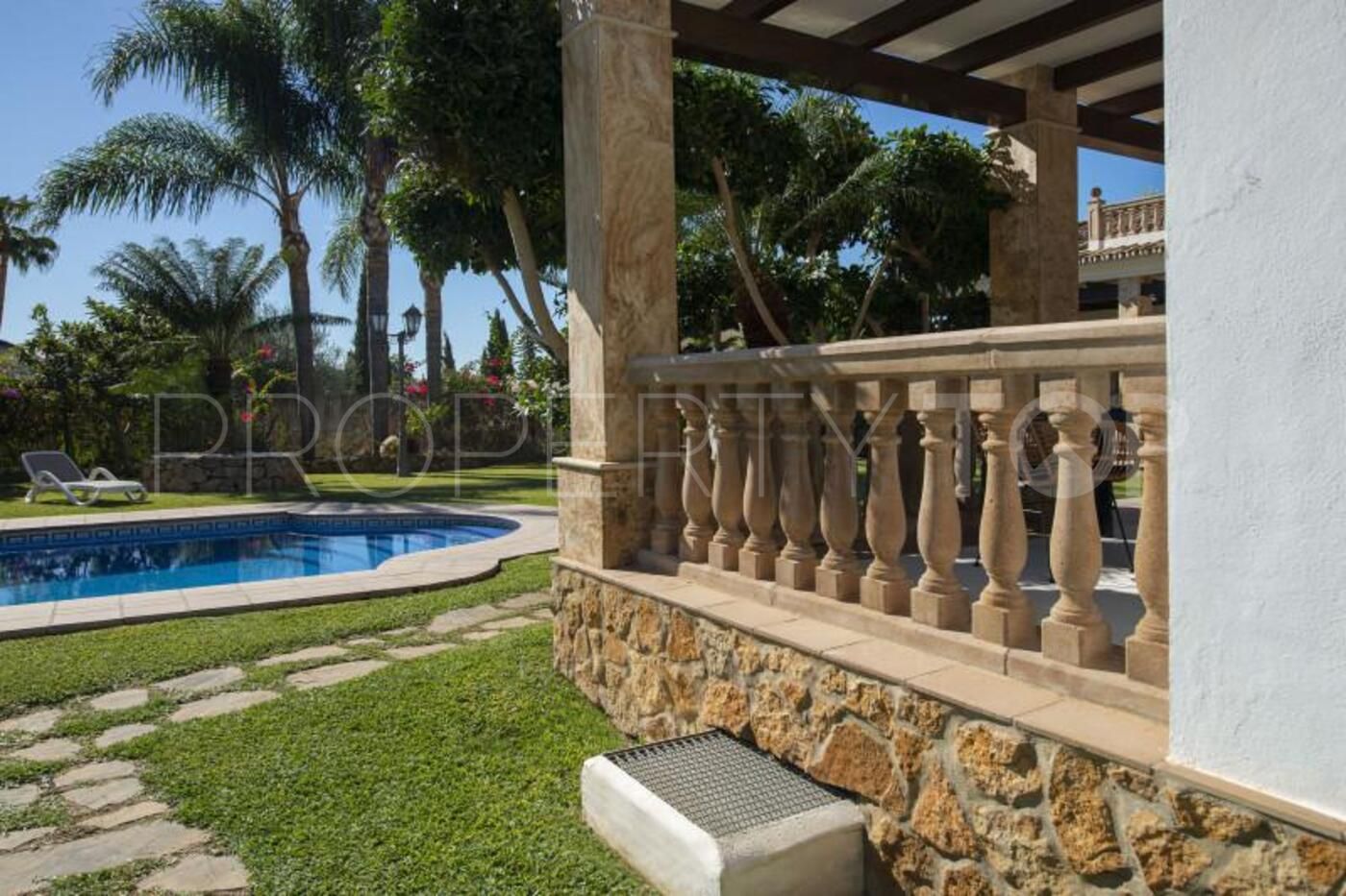 Villa de 5 dormitorios a la venta en Mijas Golf