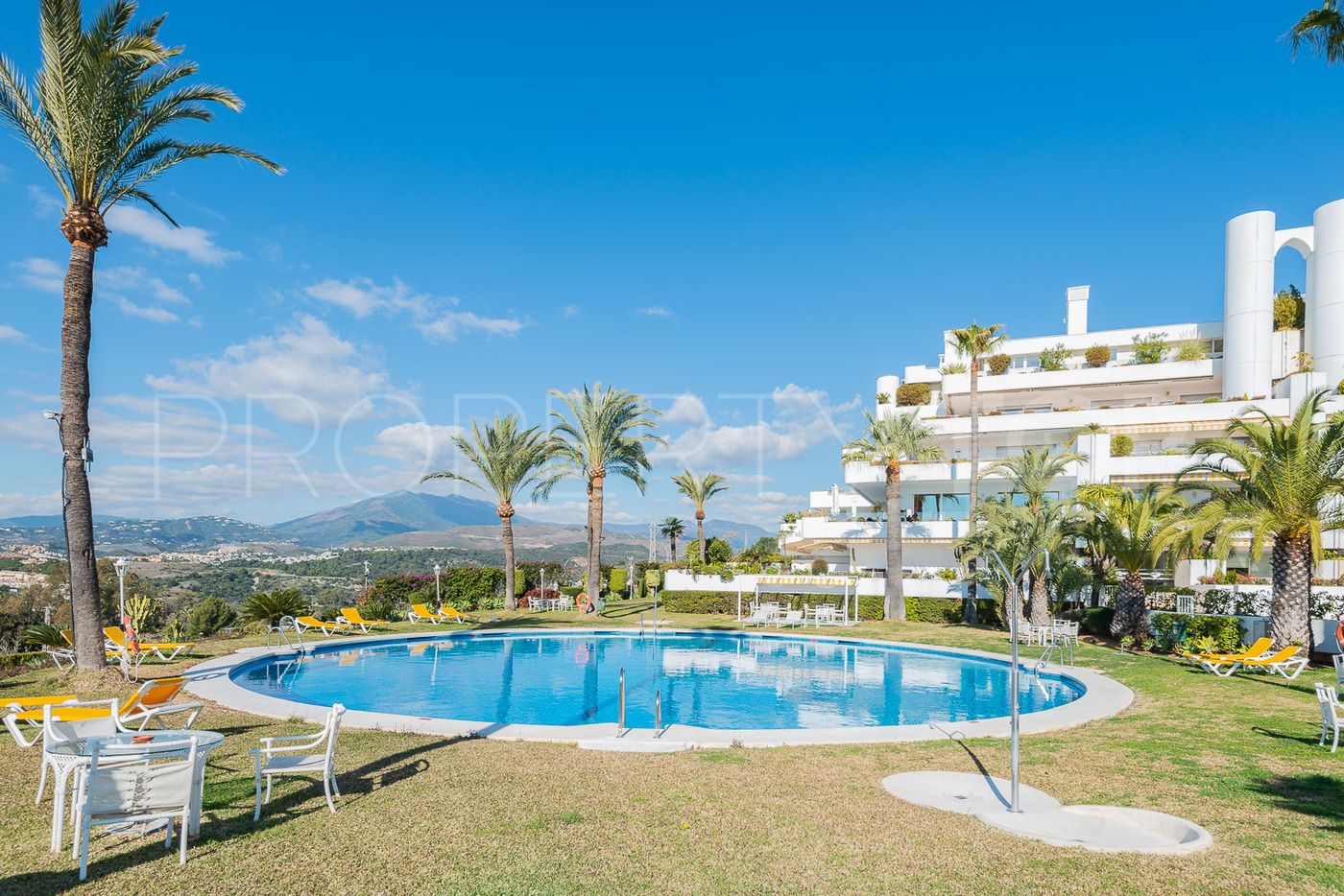 Buy Las Terrazas de Las Lomas ground floor apartment with 3 bedrooms