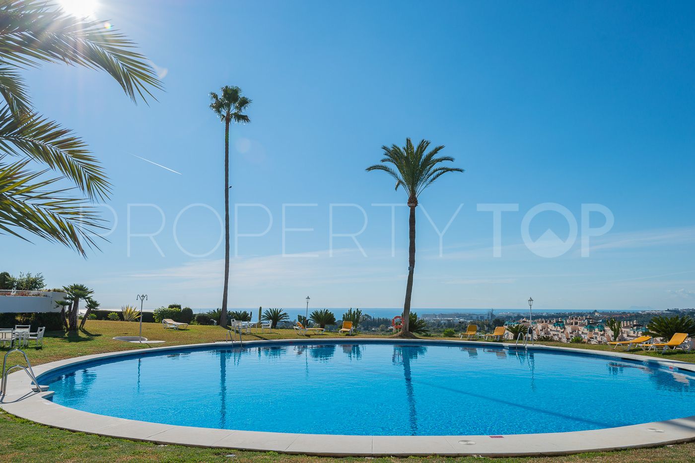 Buy Las Terrazas de Las Lomas ground floor apartment with 3 bedrooms