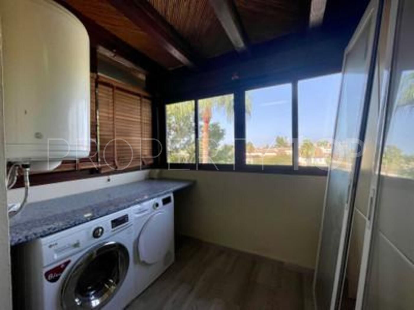 Atico duplex de 3 dormitorios en venta en El Embrujo Playa