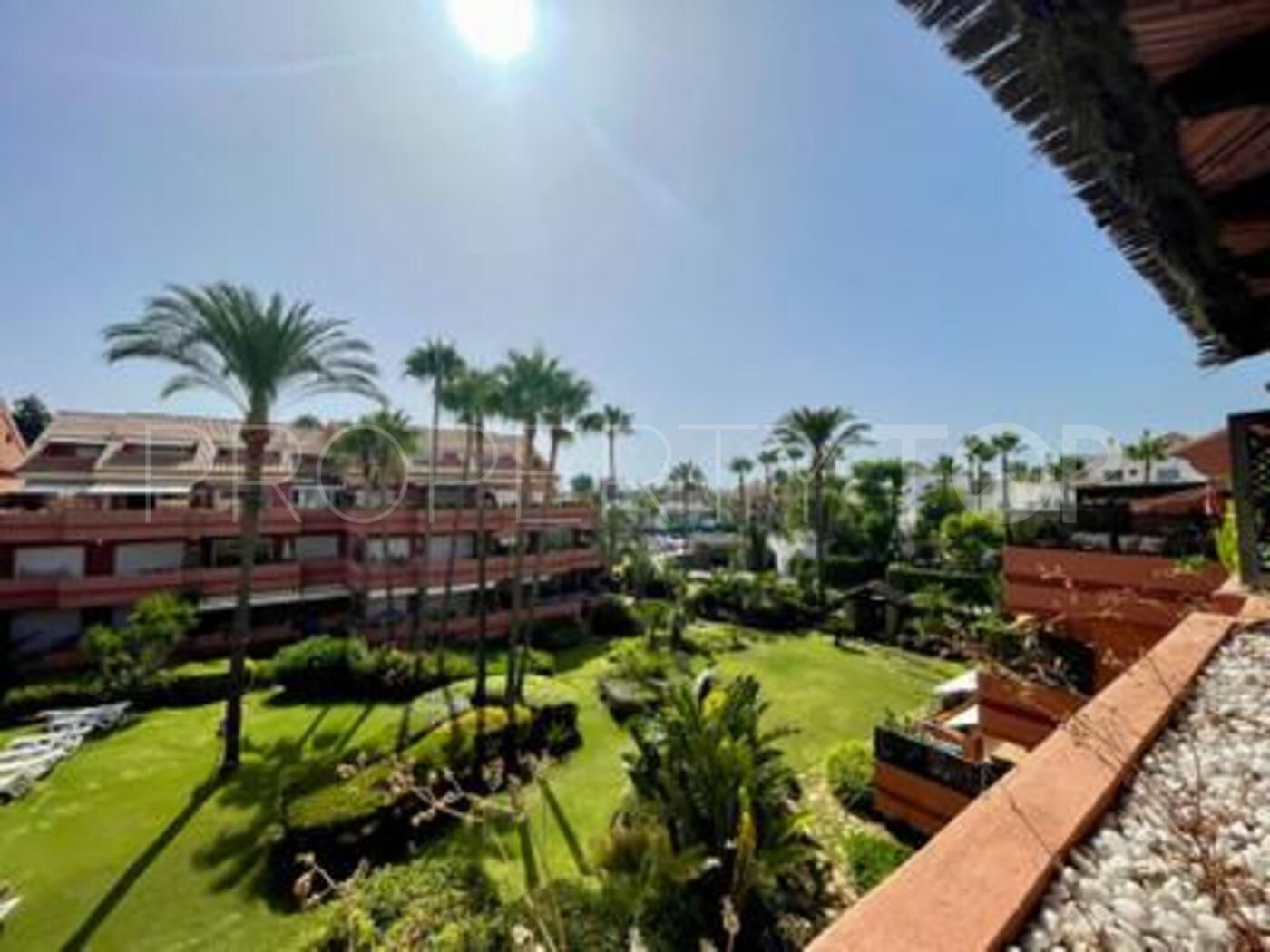 Atico duplex de 3 dormitorios en venta en El Embrujo Playa