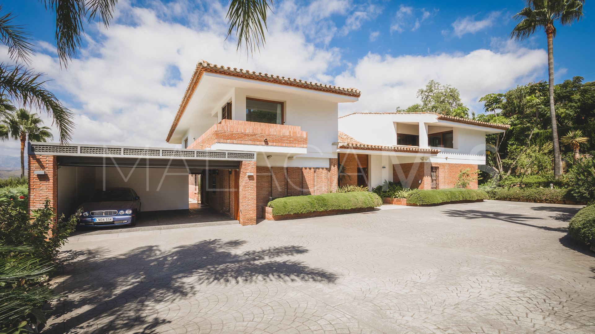 Villa for sale in Hacienda las Chapas