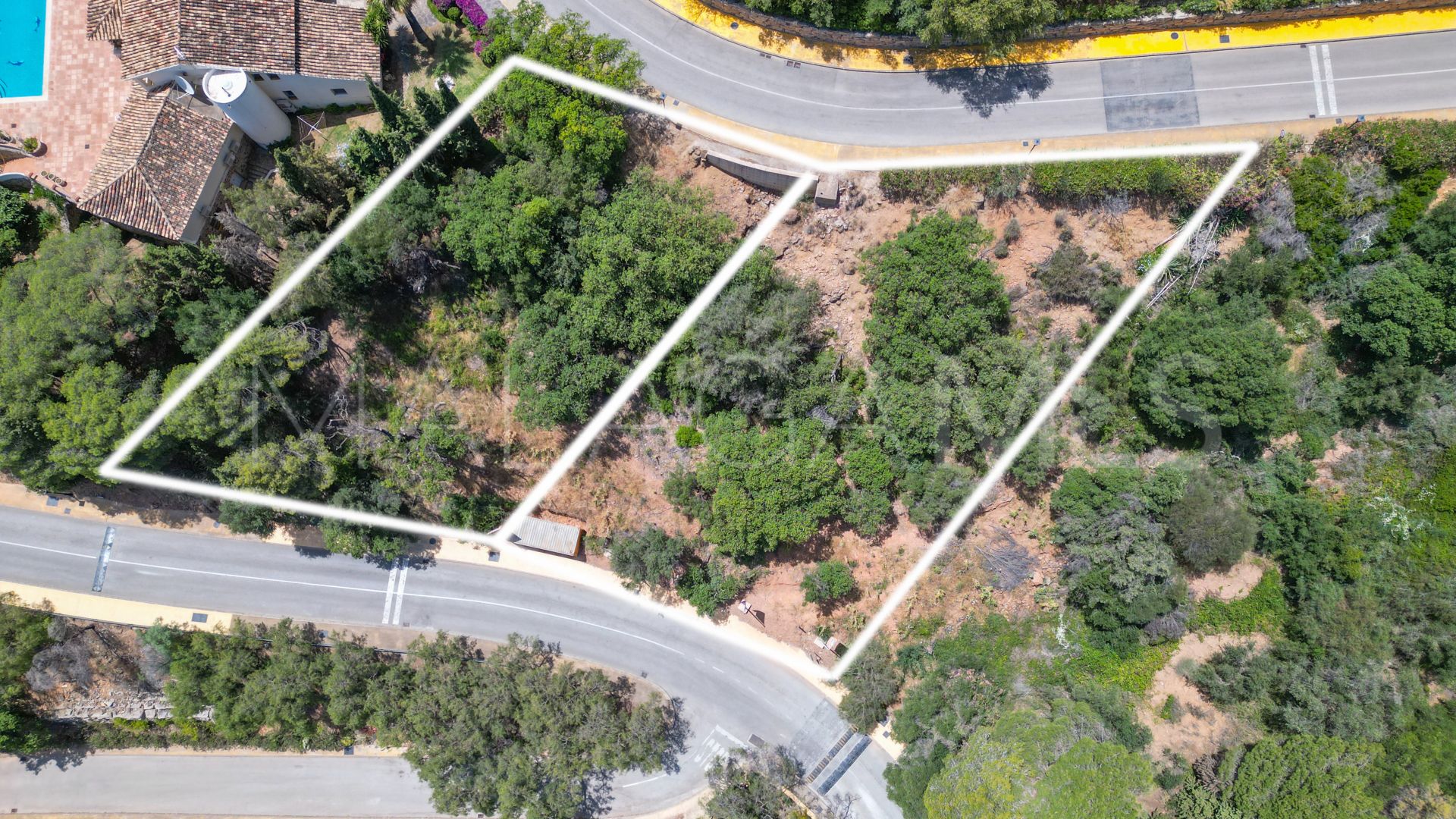 Plot for sale in Los Altos de los Monteros