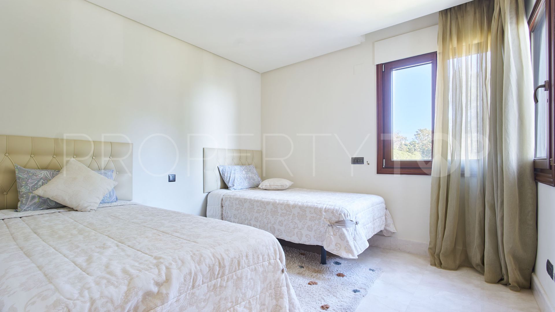 3 bedrooms flat for sale in Doncella Beach
