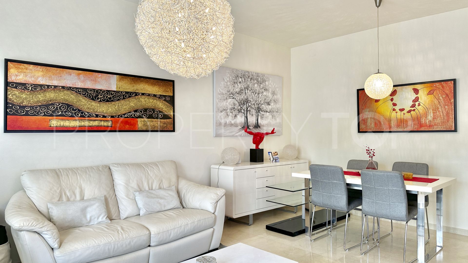 Buy Valle Romano flat with 3 bedrooms