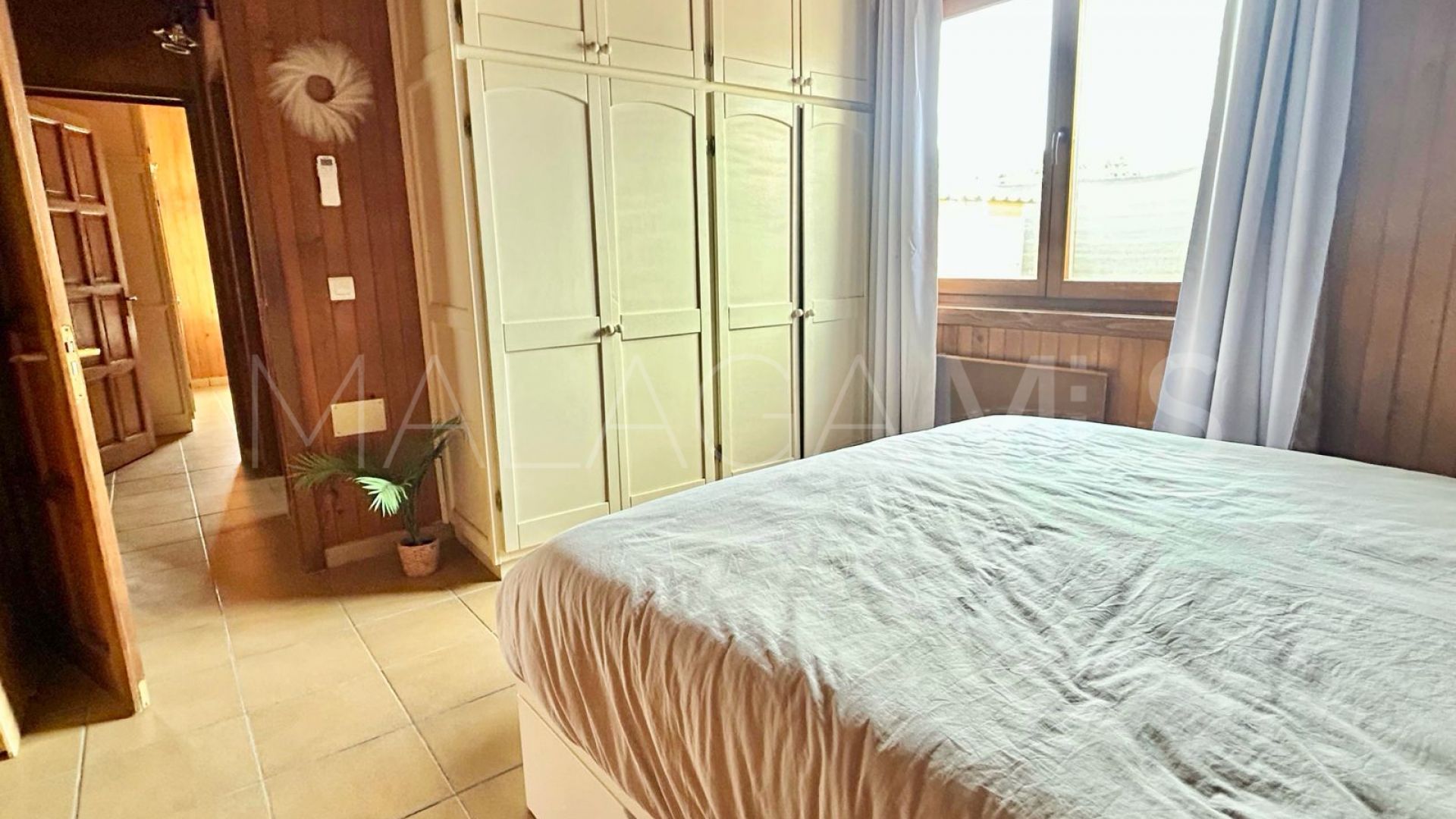 Hus i byn for sale in Guadalobon