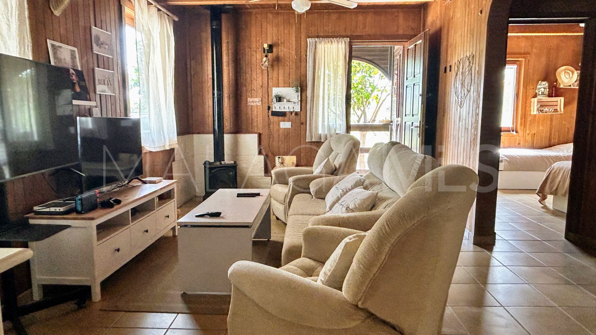 Hus i byn for sale in Guadalobon