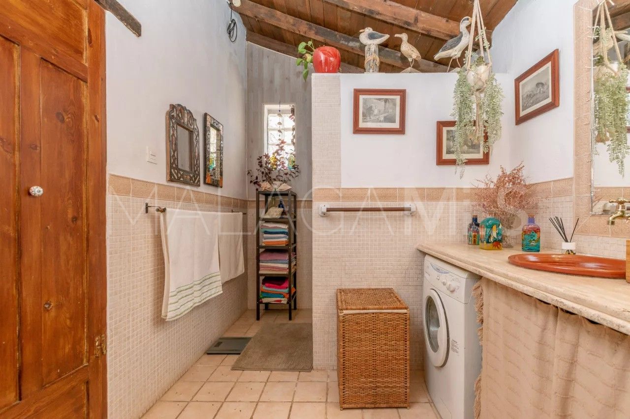 Villa for sale in El Velerin