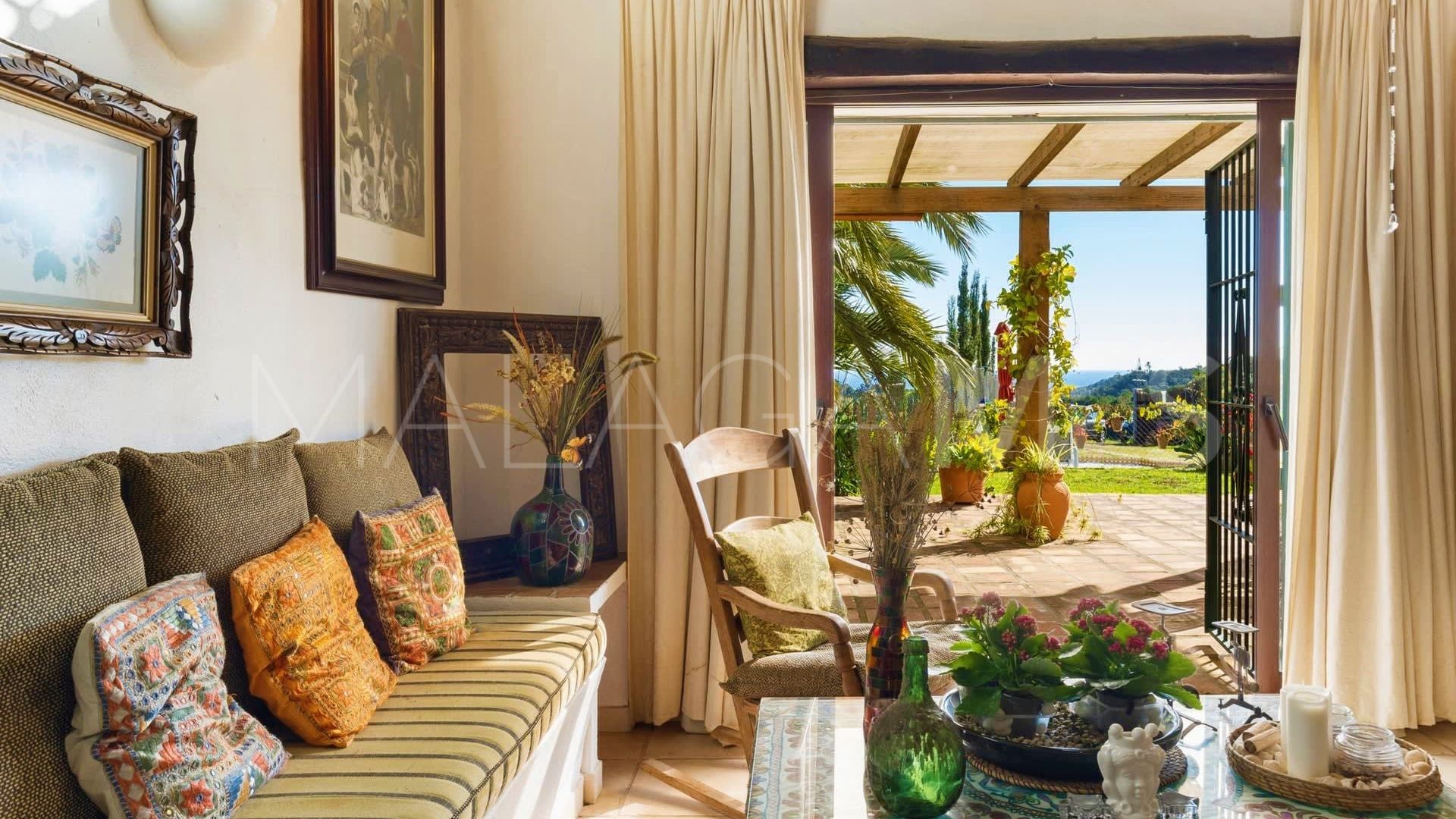 Villa for sale in El Velerin
