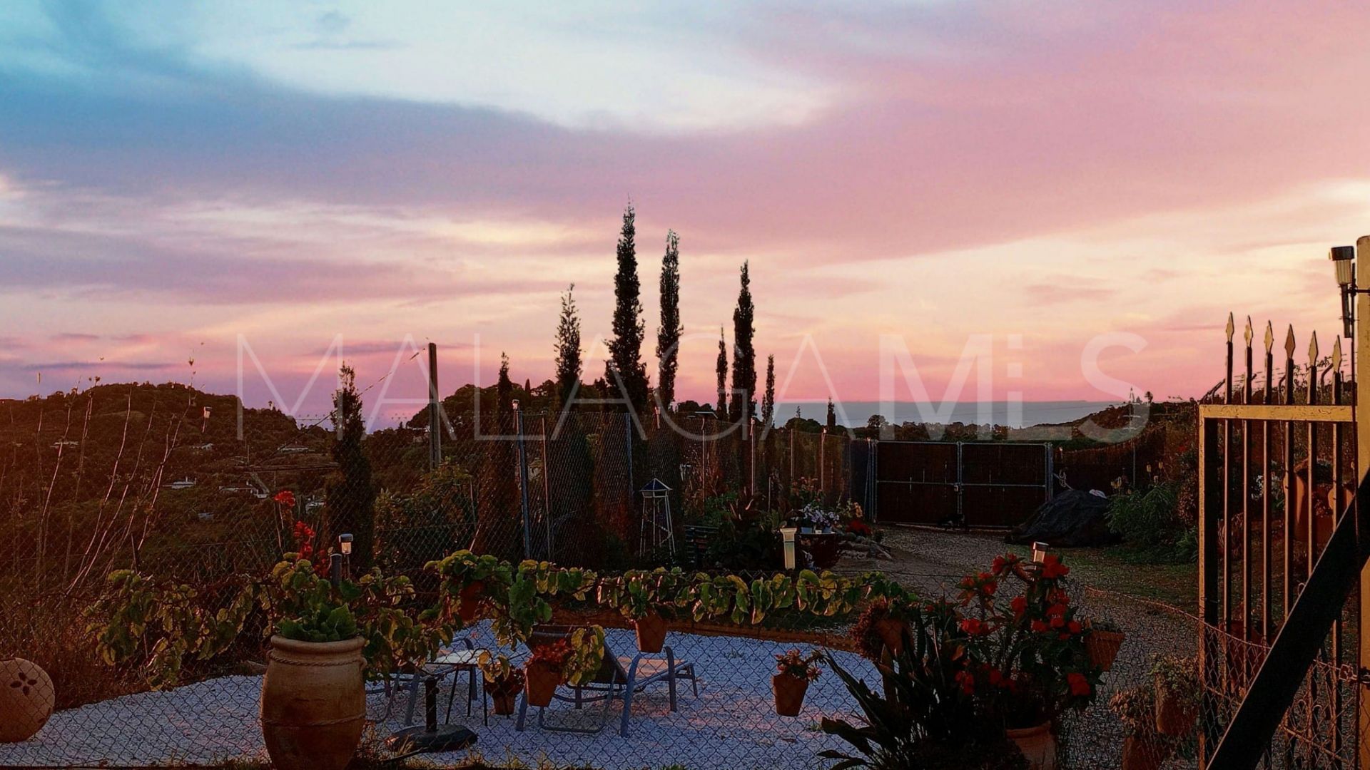 Villa for sale in El Velerin