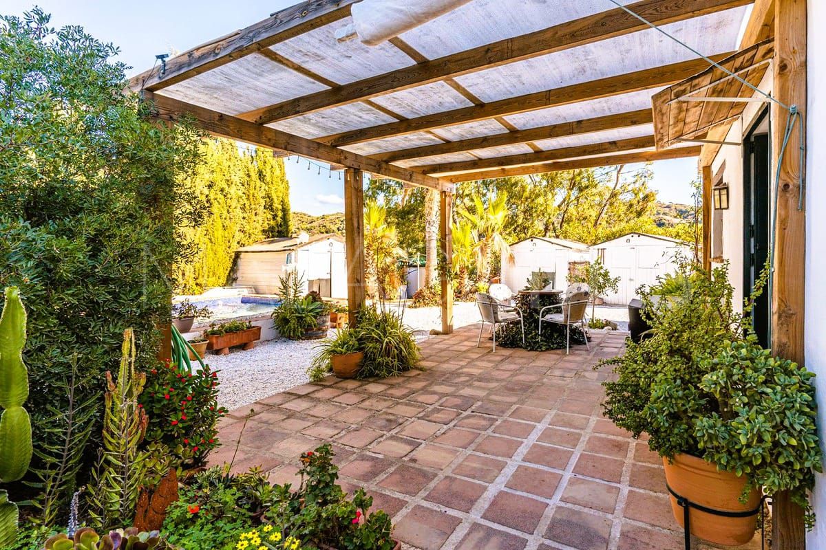 Villa for sale in El Velerin