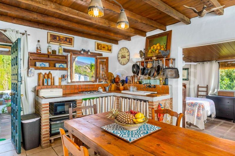 Villa for sale in El Velerin