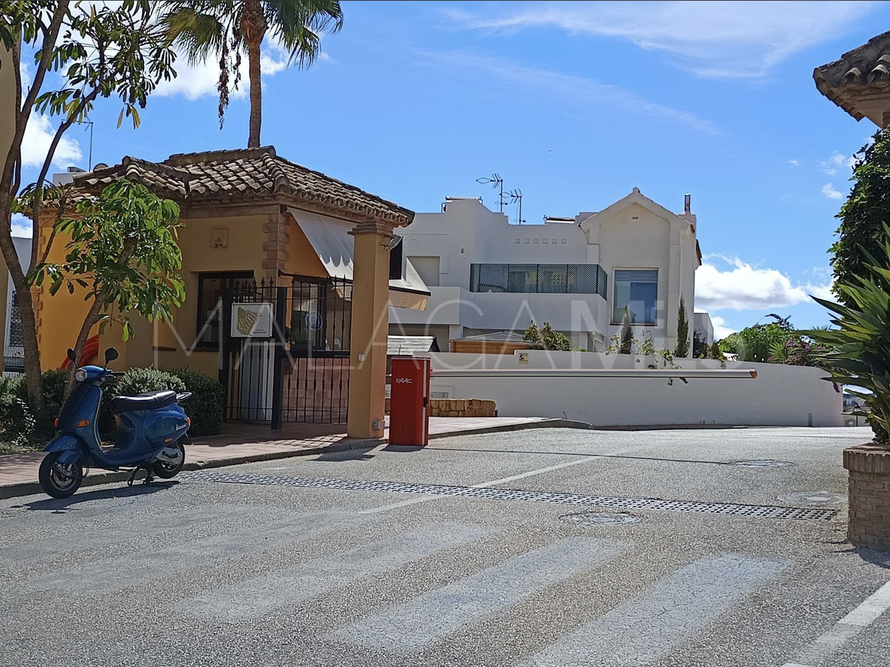 Erdgeschosswohnung for sale in Duquesa Village