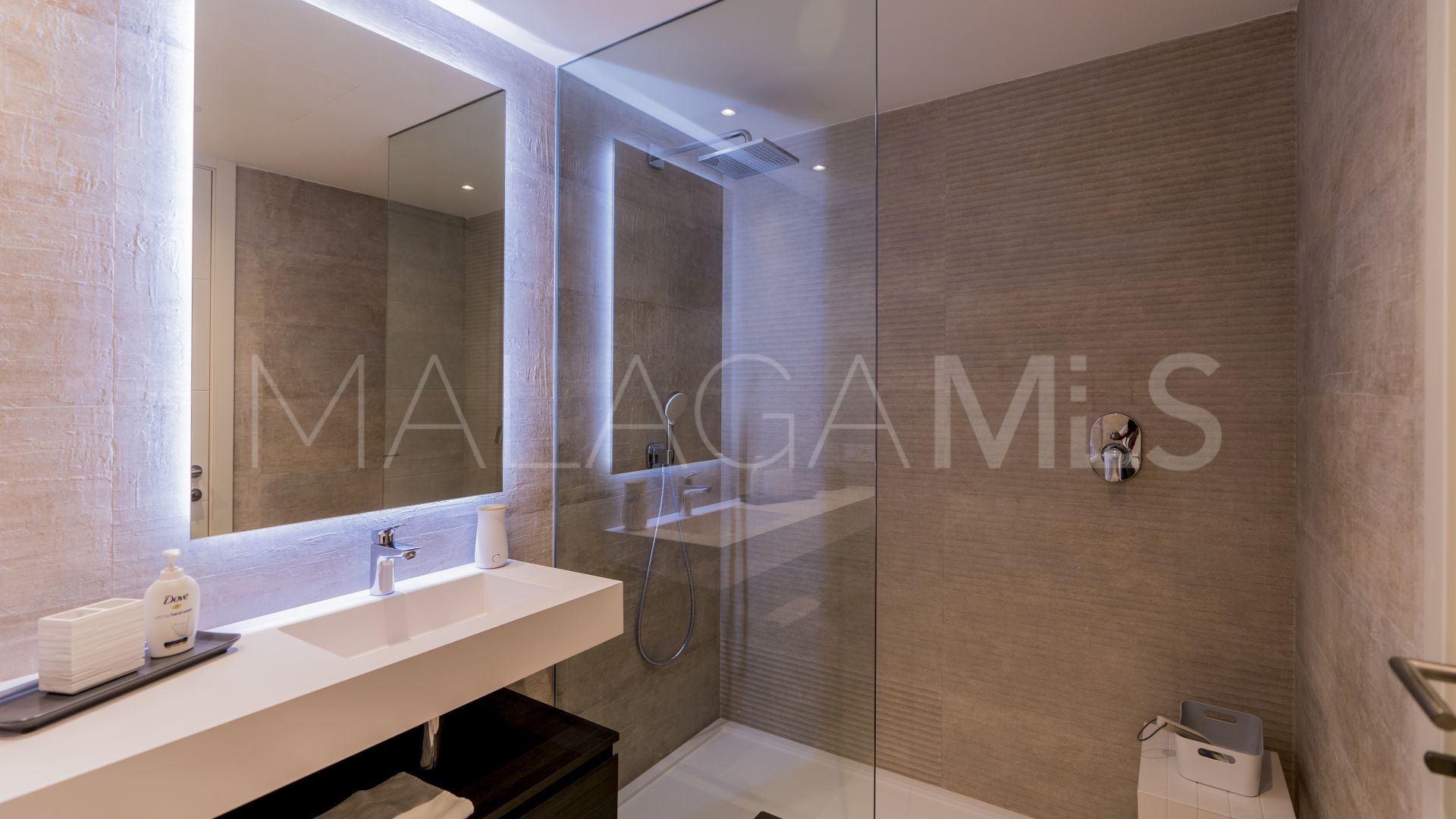 Appartement rez de chaussée for sale in Alcazaba Lagoon