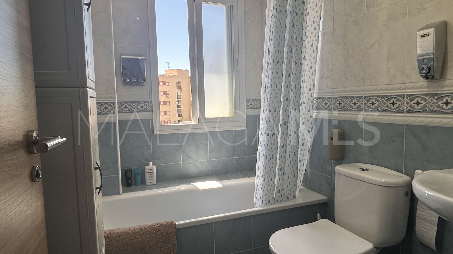 Lägenhet for sale in Estepona