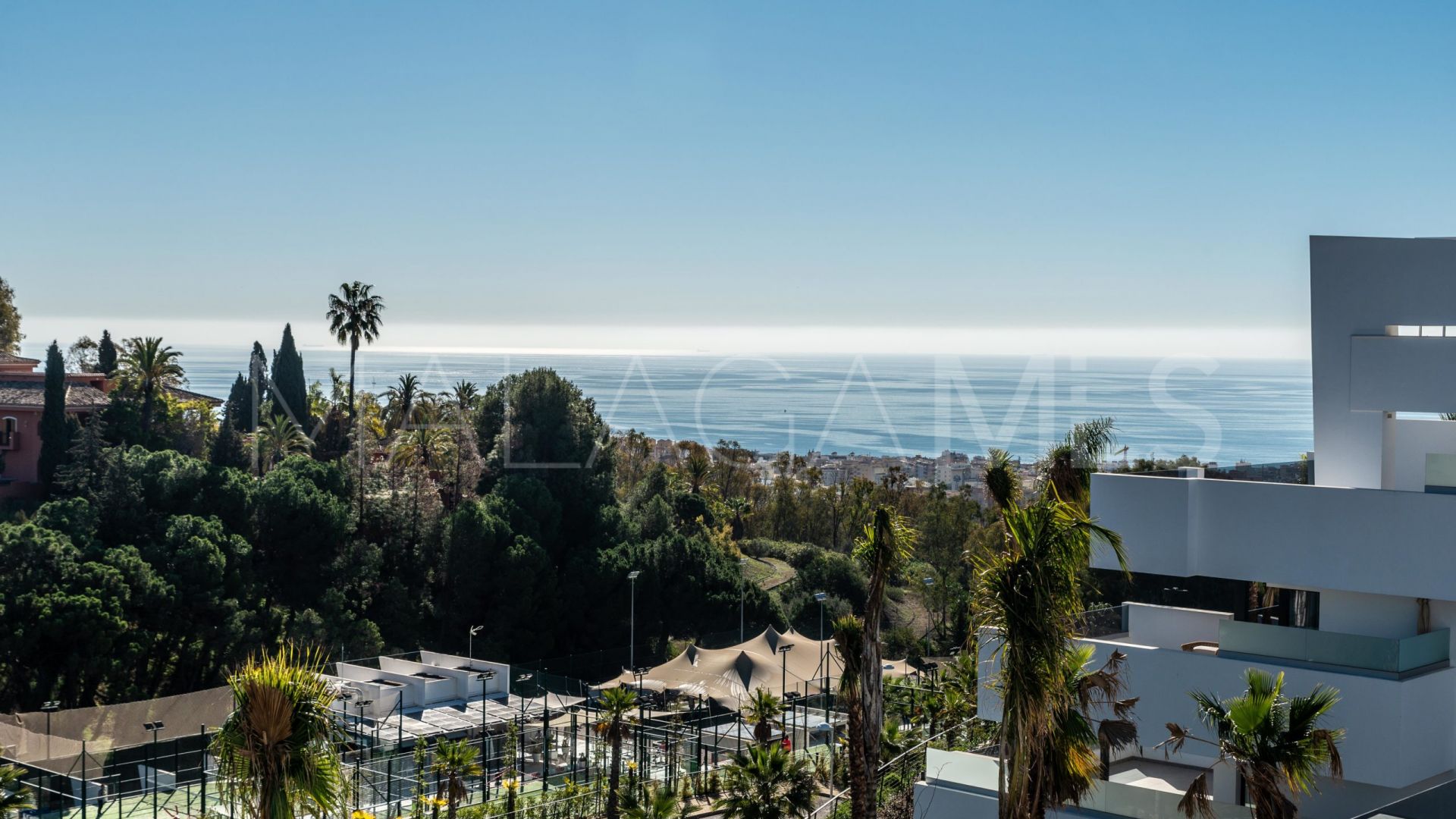 Appartement rez de chaussée for sale in Altos de Estepona