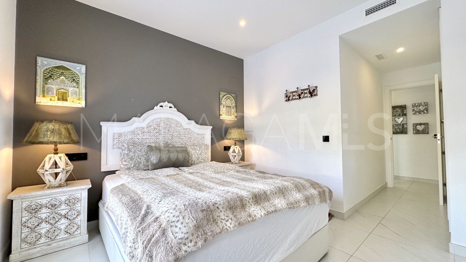 Appartement rez de chaussée for sale in Altos de Estepona