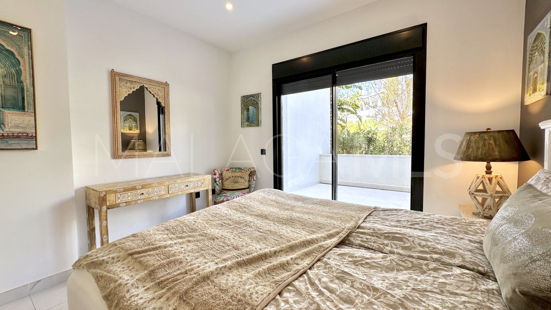 Appartement rez de chaussée for sale in Altos de Estepona