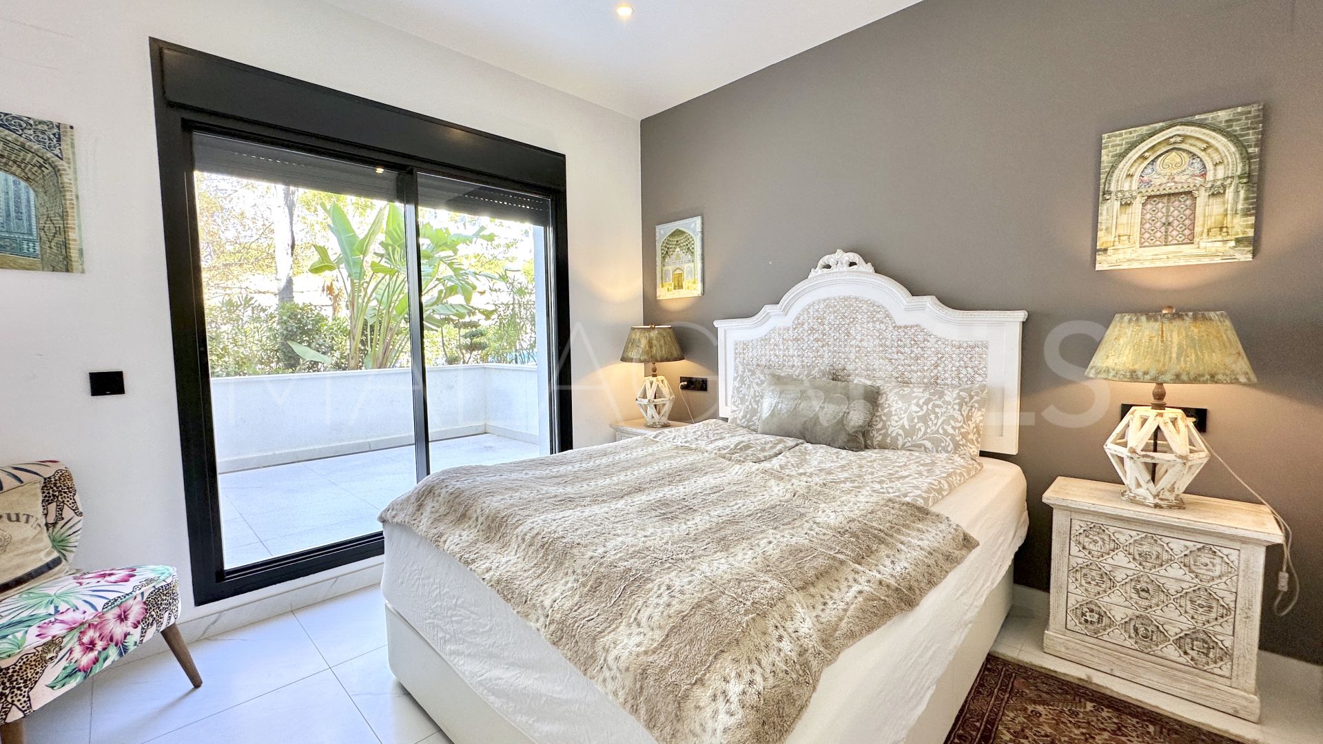 Appartement rez de chaussée for sale in Altos de Estepona
