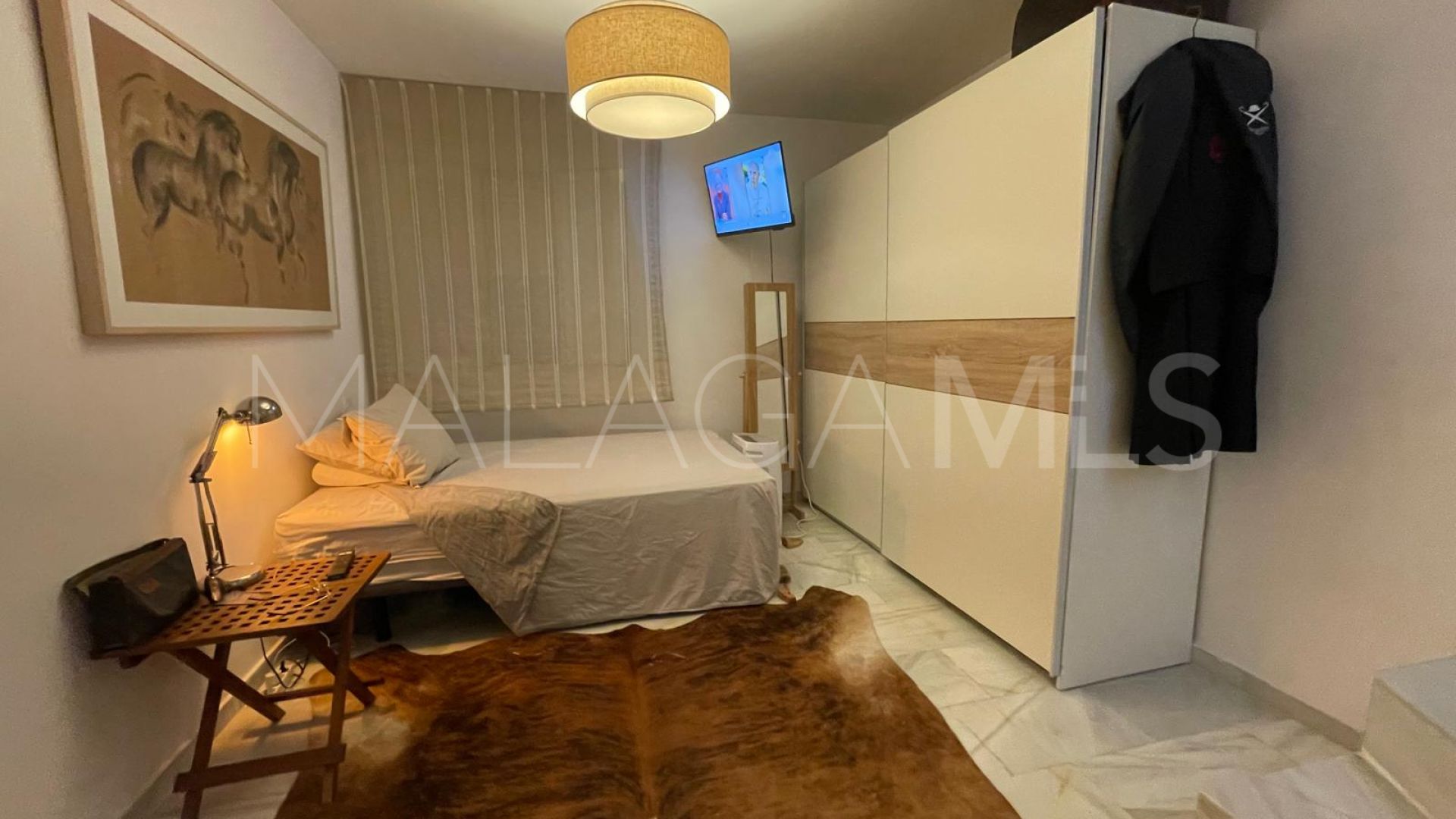 Duplex with 1 bedroom for sale in Forest Hills