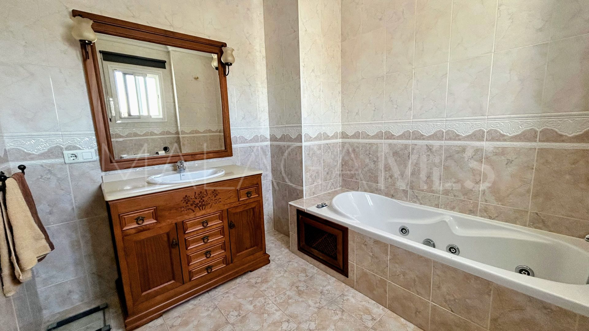Maison for sale in Estepona