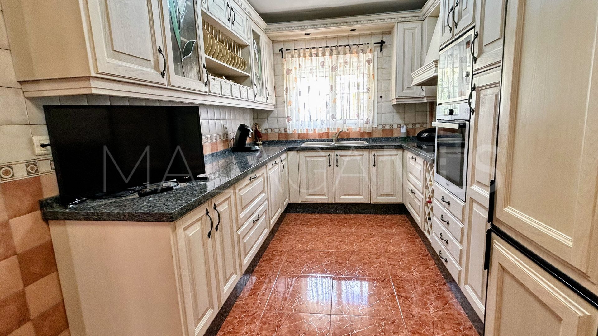 Maison for sale in Estepona