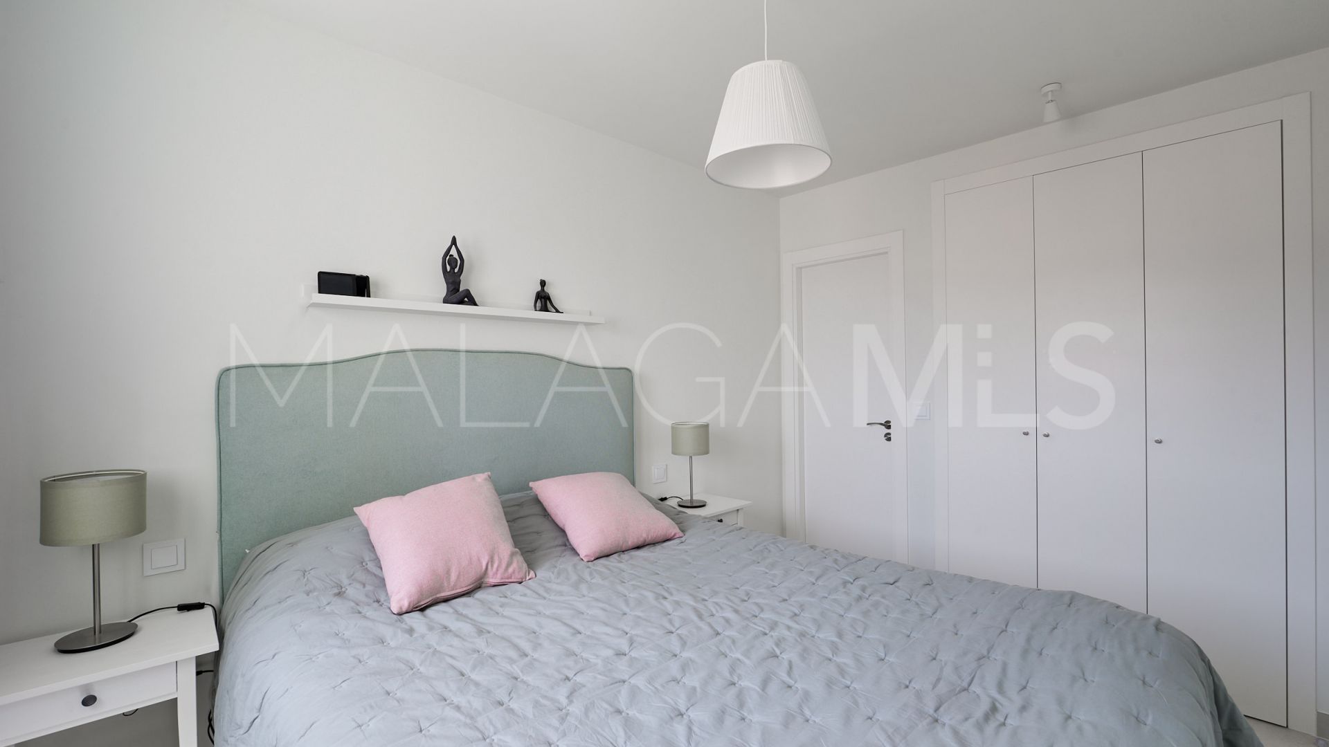 Wohnung for sale in Estepona Puerto