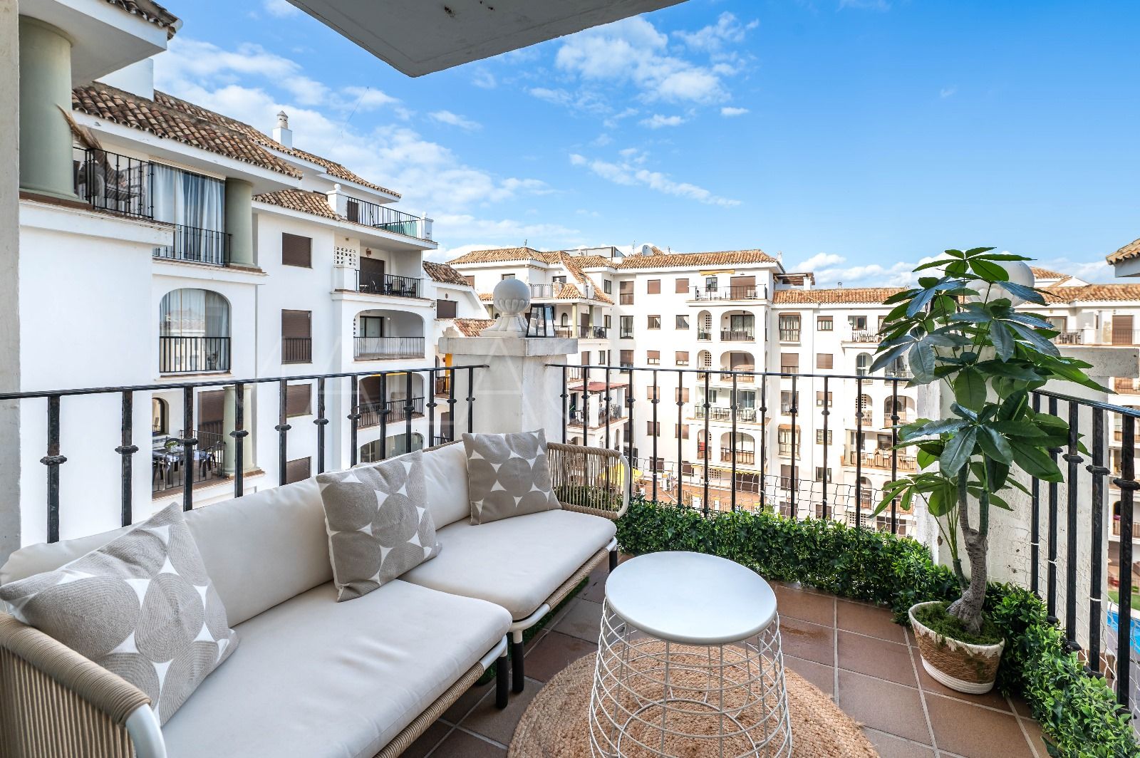 Appartement for sale in Marina Duquesa