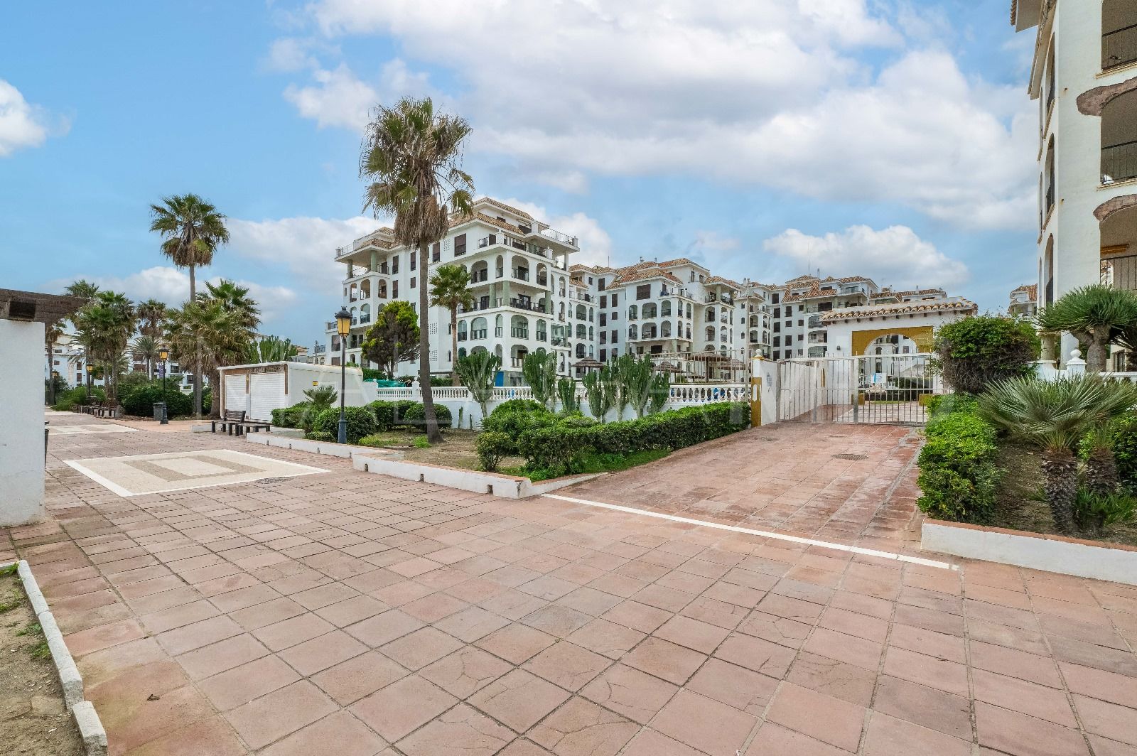 Appartement for sale in Marina Duquesa