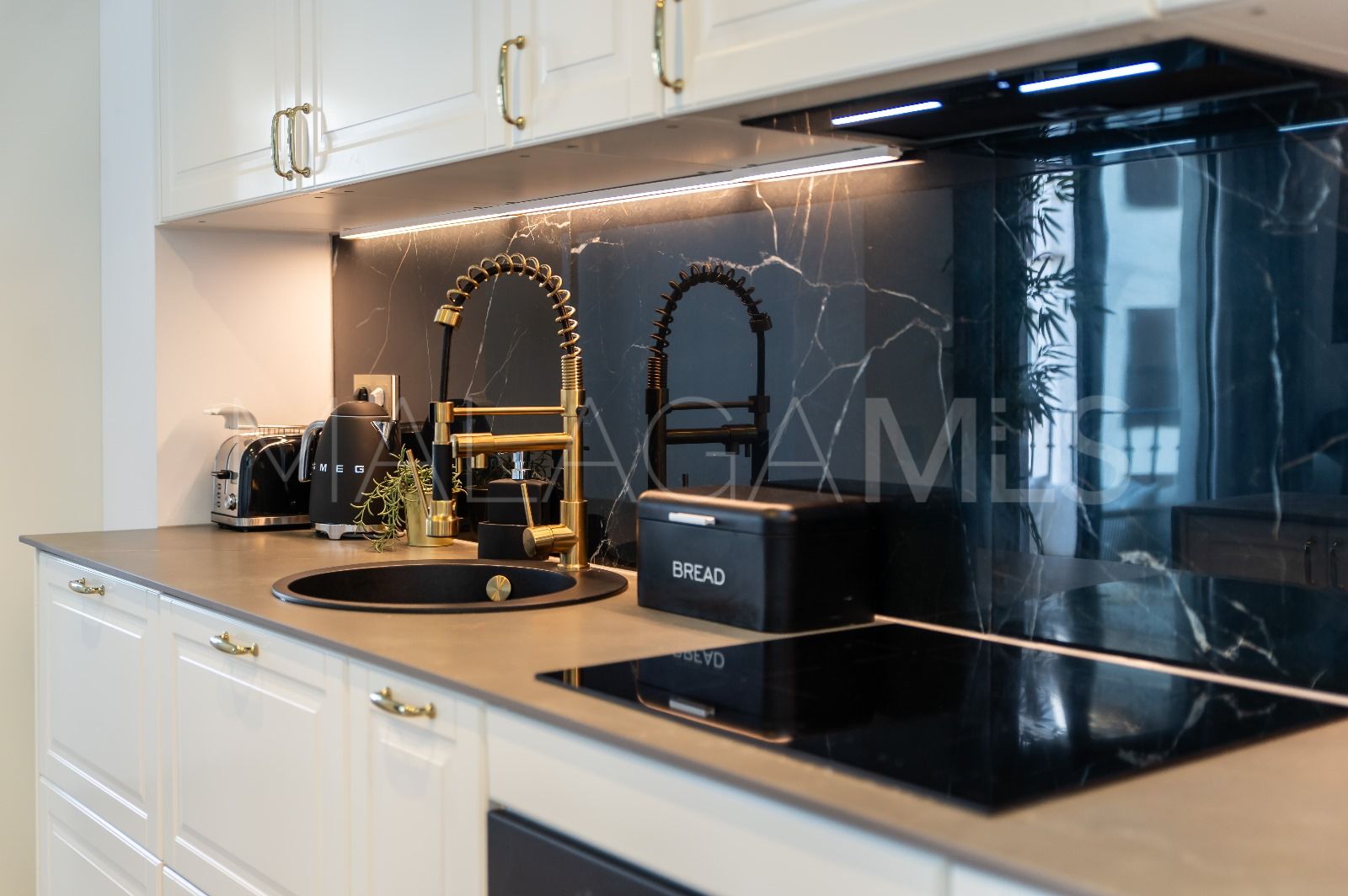 Appartement for sale in Marina Duquesa