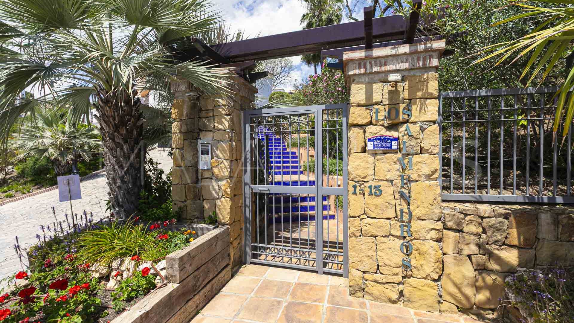 Maison de ville for sale in El Almendro