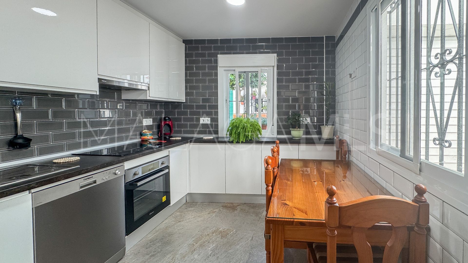 Se vende adosado in Estepona Casco Antiguo
