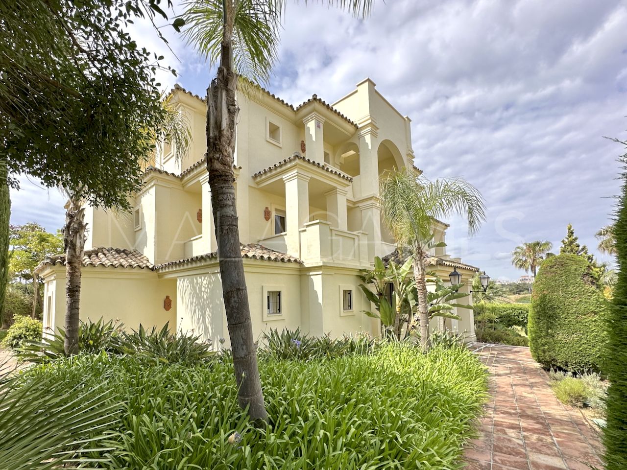 Appartement rez de chaussée for sale in Majestic