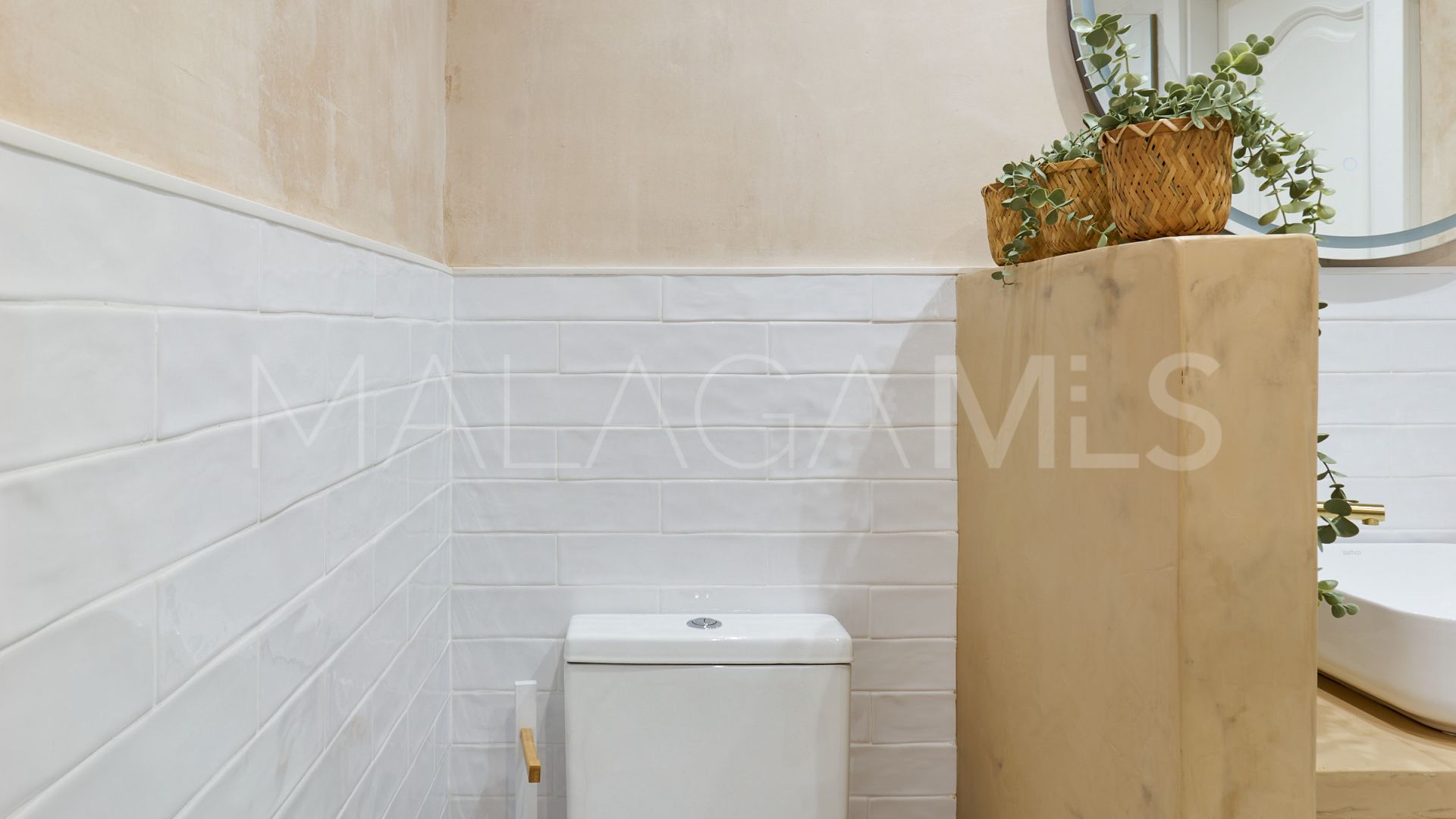 Duplex penthouse for sale in Casares Playa