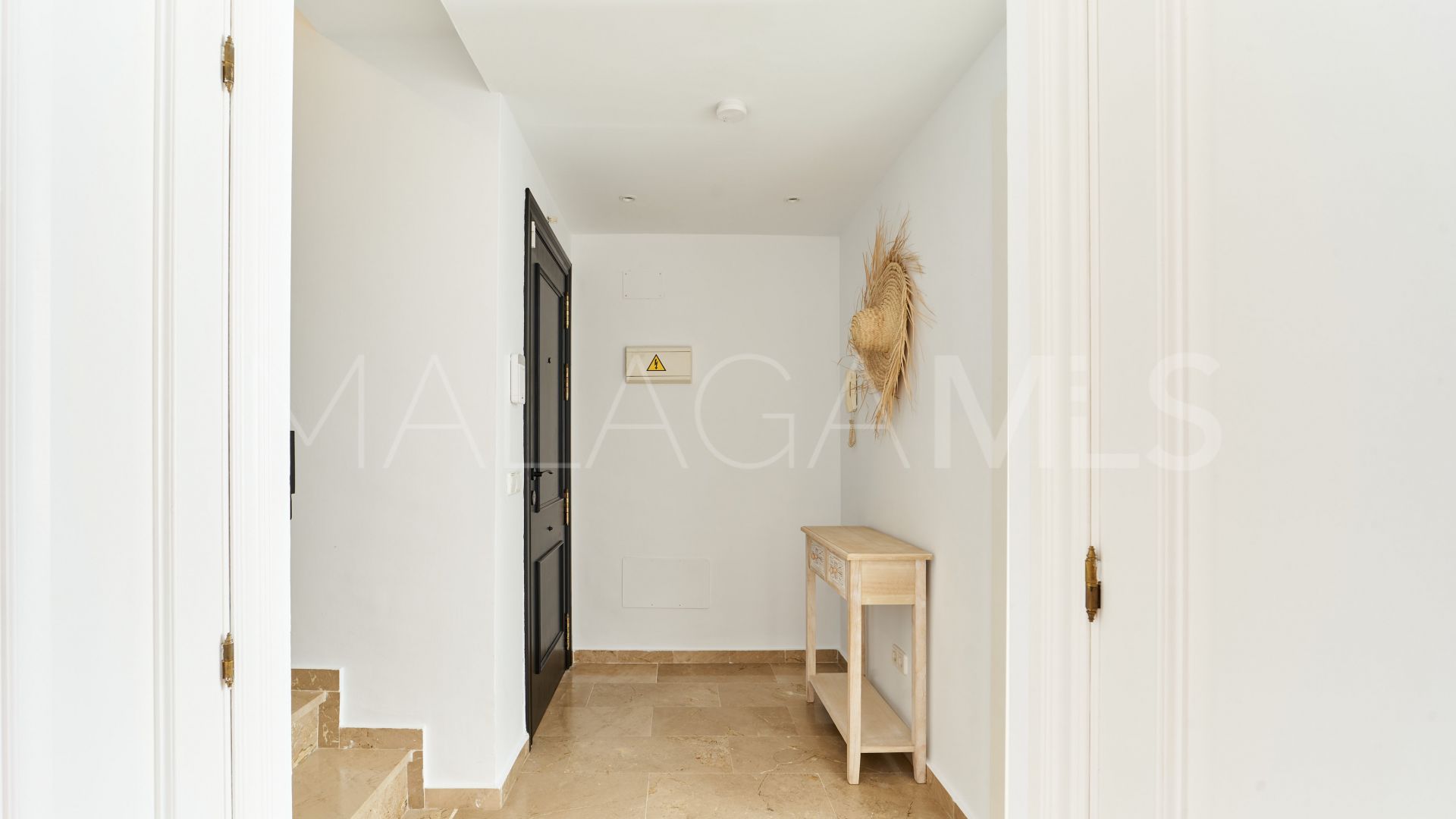 Duplex penthouse for sale in Casares Playa