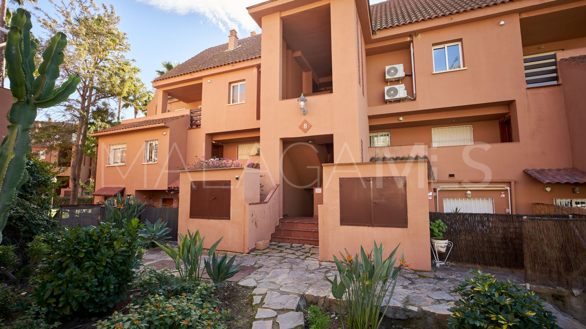 Duplex penthouse for sale in Casares Playa