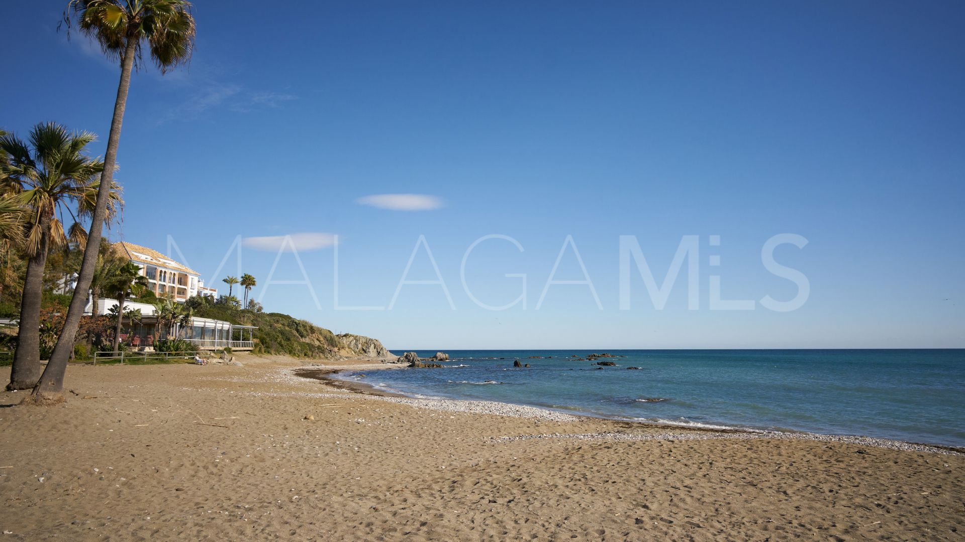 Duplex penthouse for sale in Casares Playa