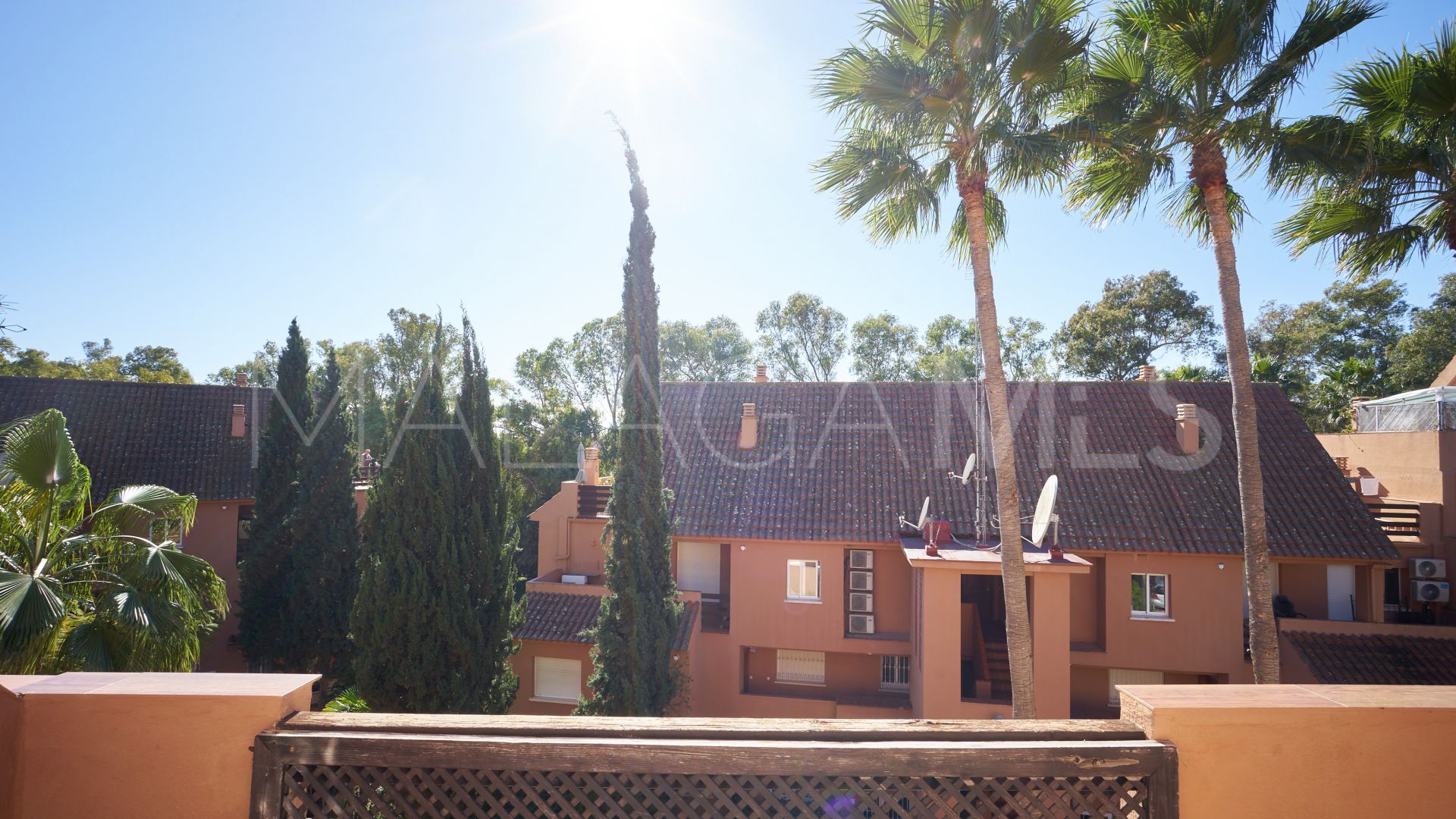 Duplex penthouse for sale in Casares Playa