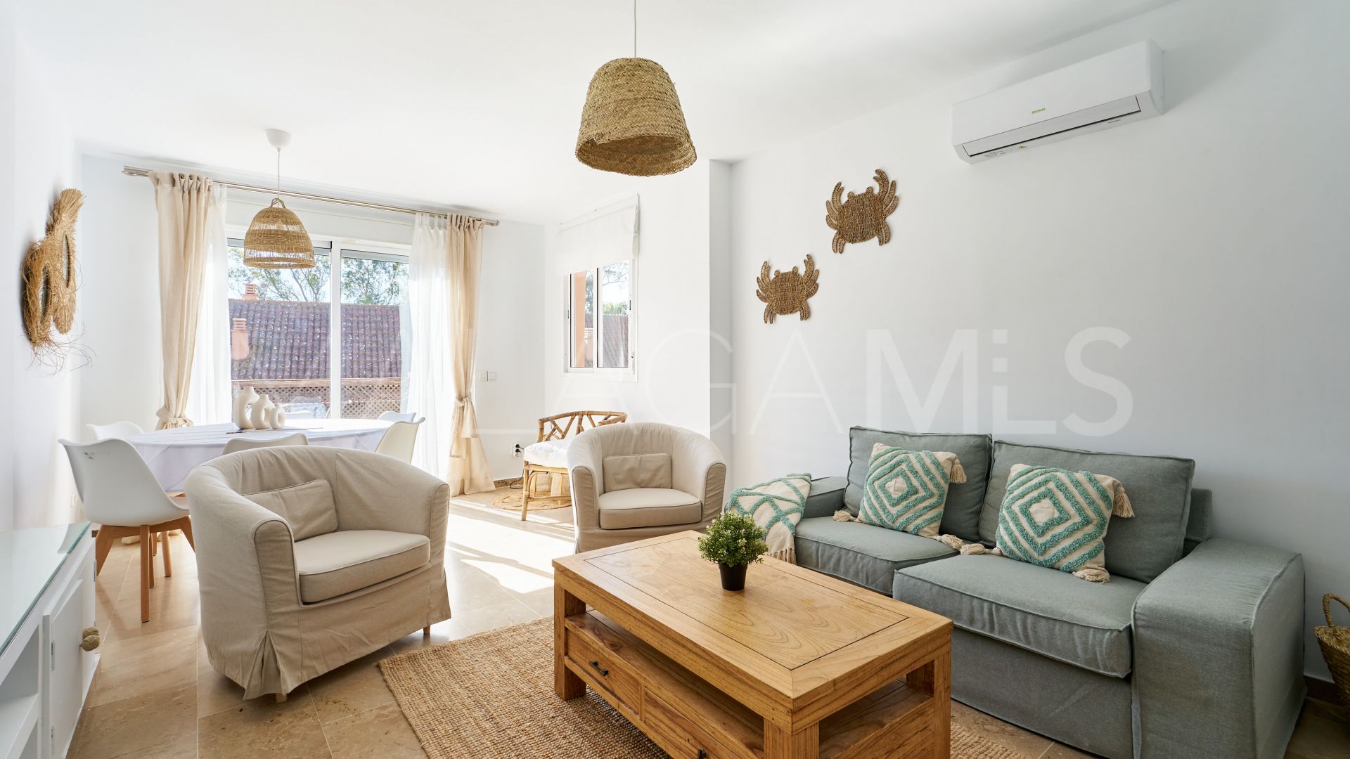 Duplex penthouse for sale in Casares Playa