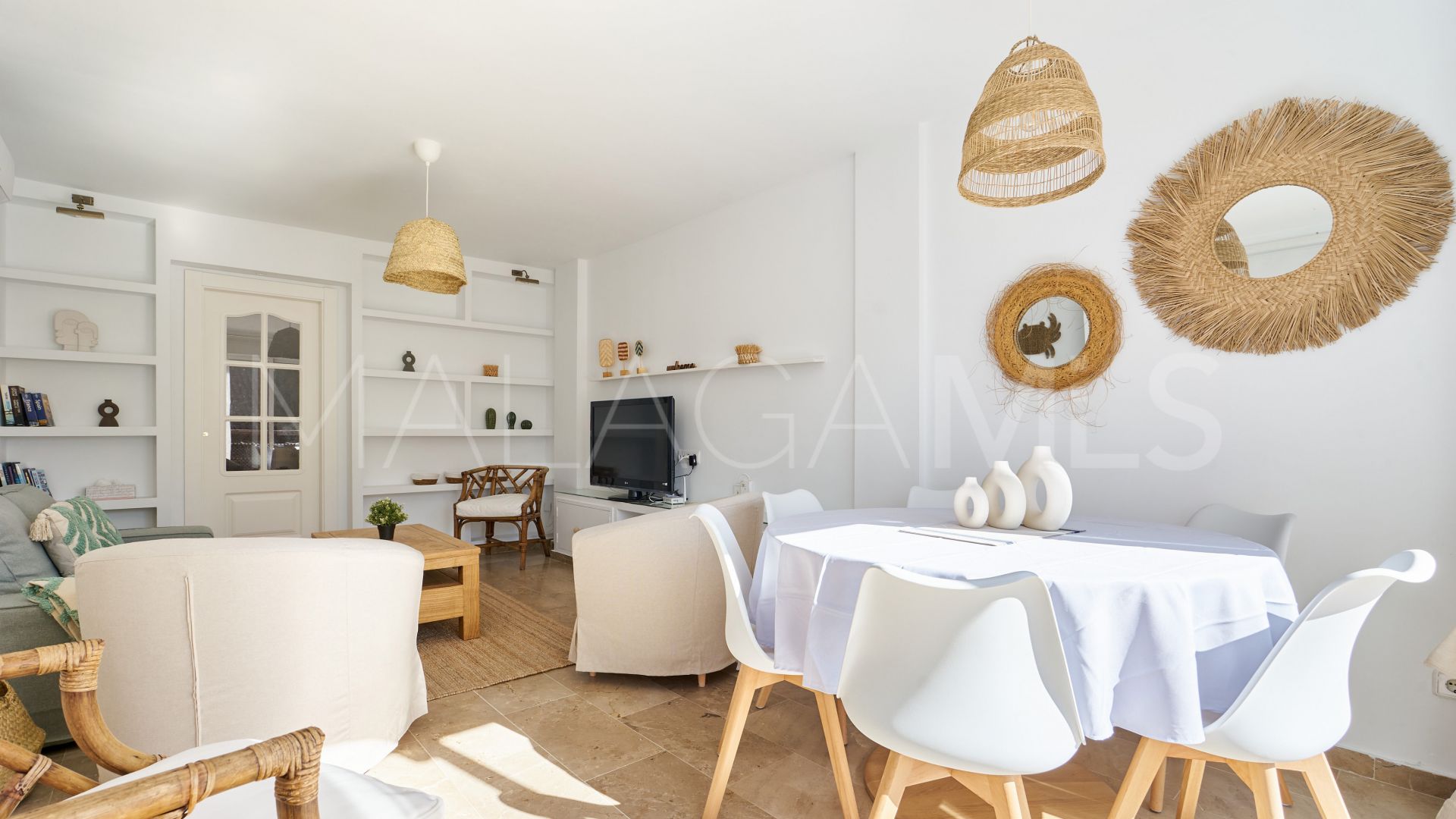 Duplex penthouse for sale in Casares Playa