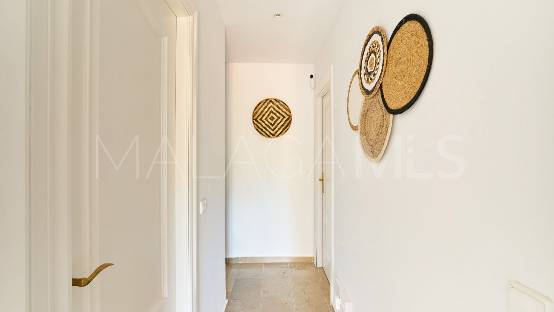 Duplex penthouse for sale in Casares Playa