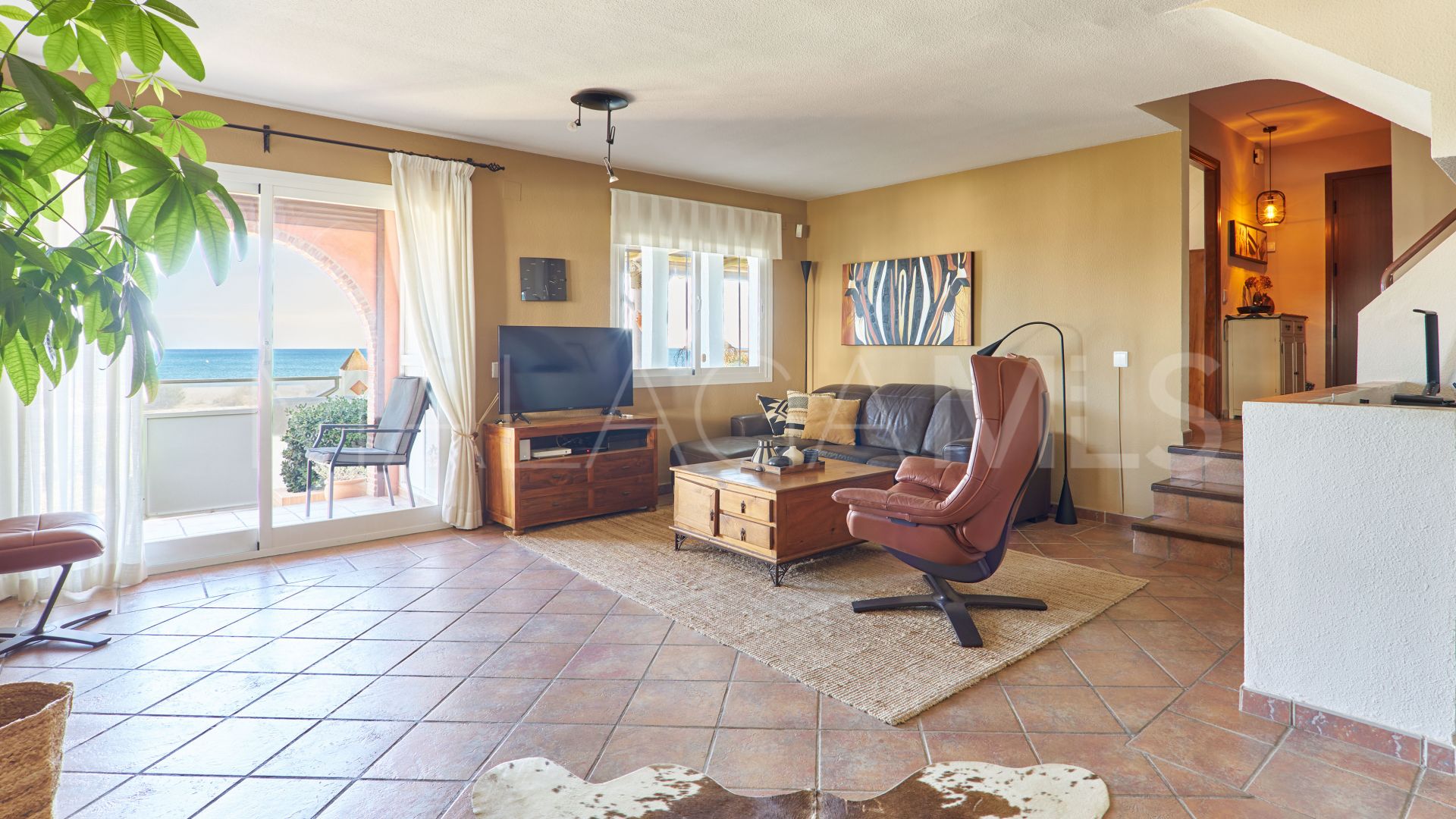 Buy Marina de Casares house with 3 bedrooms